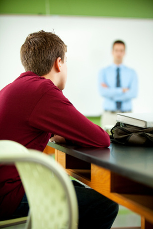 Do Public Schools Perform Better without a Principal? Do Public Schools Perform Better without a Principal?