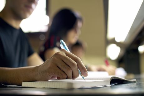What are the Benefits of Public School Over Homeschooling? What are the Benefits of Public School Over Homeschooling?