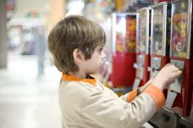 New Study Shows Vending Machine Laws Yield Positive Health Results in Schools 